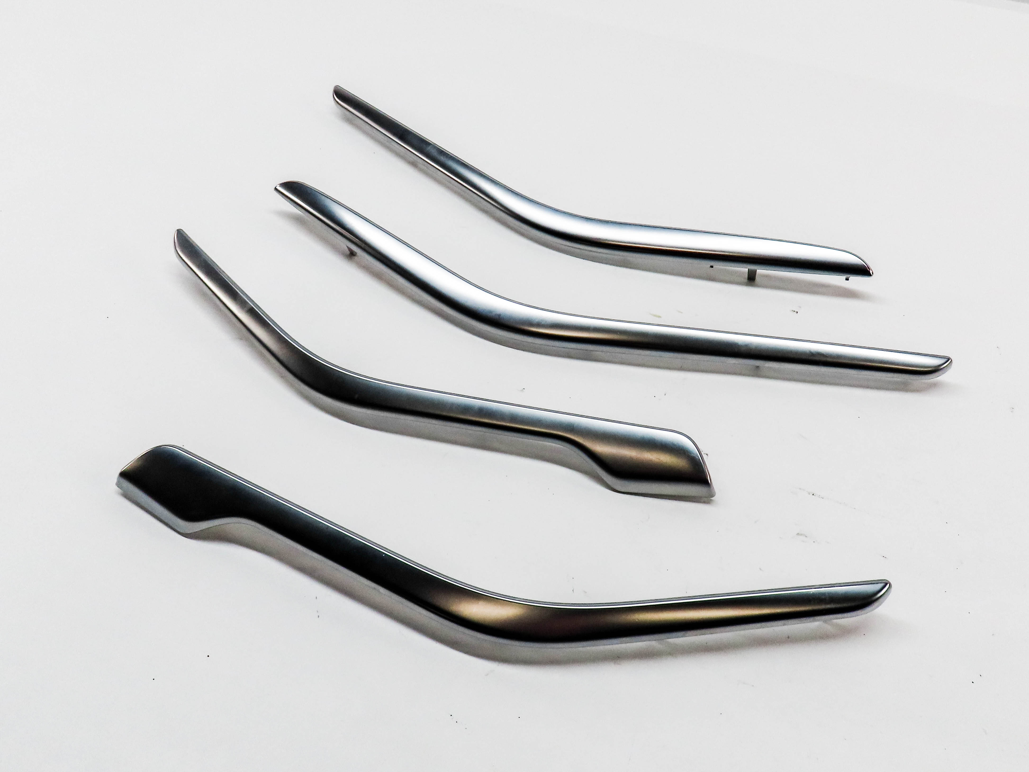 2016 MERCEDES CLA250 (W117) INTERIOR FRONT REAR DOOR TRIM SET (ALUMINUM FINISH) — exact item pictured